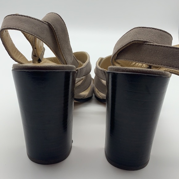 STUART WEITZMAN heels. - Picture 3 of 5